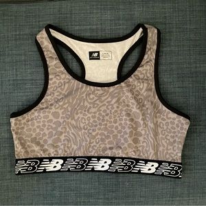 New Balance NWOT girls sports bra